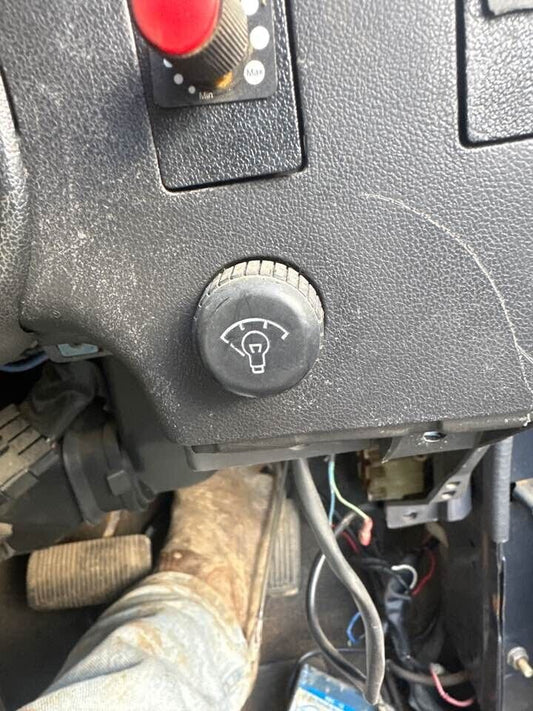 1990 Toyota 4Runner Dash Light Dimmer #B279