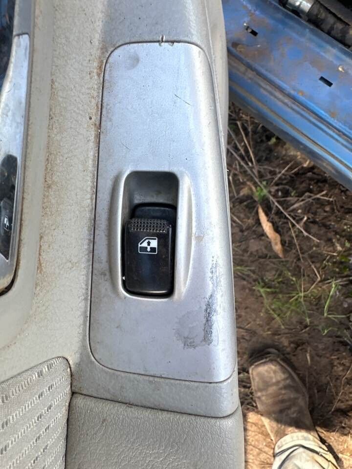 2007 Kia Cerato Electric Window LH passenger Rear Switch #B272