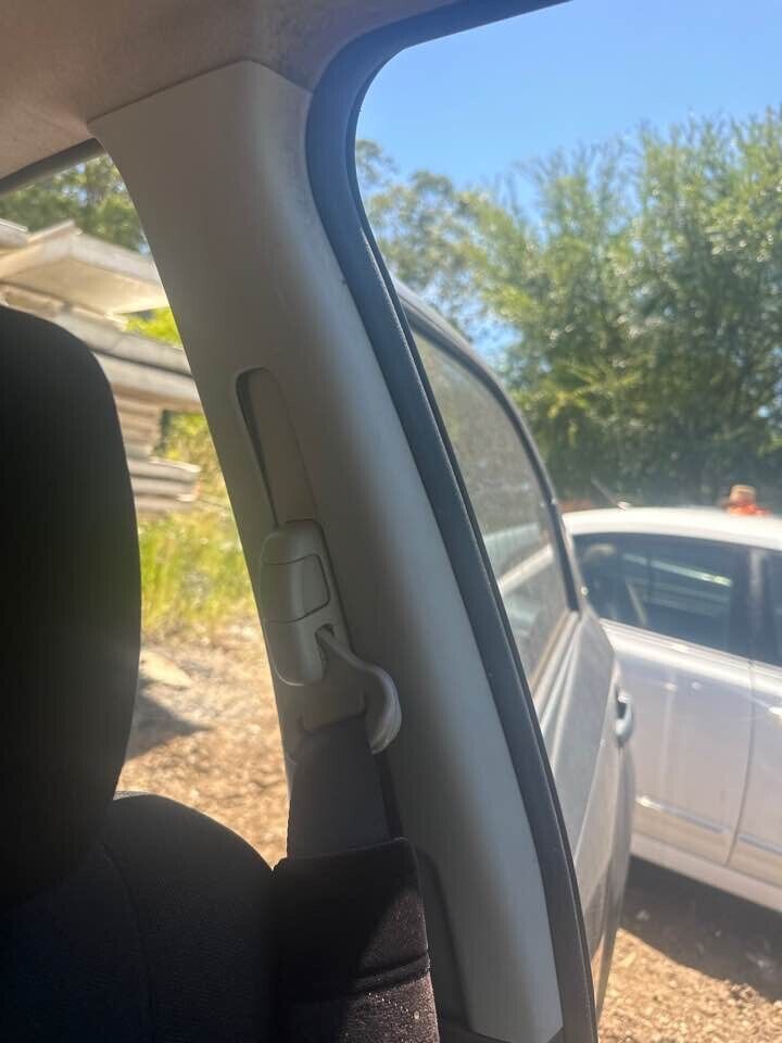 2007 Suzuki Sx4 Centre LH Inner Pillar Trim #B119