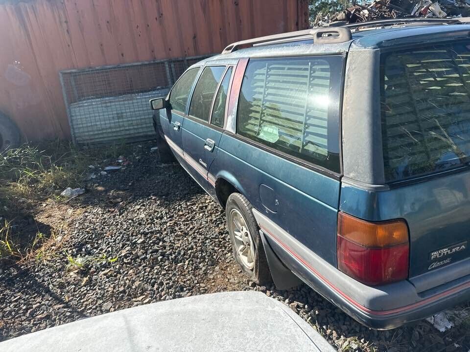 1994 Ford Ed Falcon Centre RH Inner Pillar Trim #B195