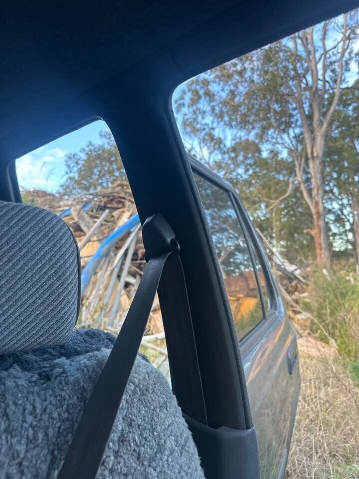 1990 Toyota 4Runner Centre LH Inner Pillar Trim #B279