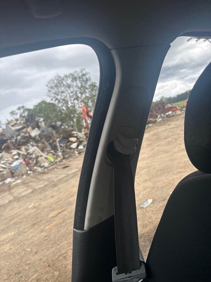 2007 Peugeot 407 Centre RH Inner Pillar Trim #B137