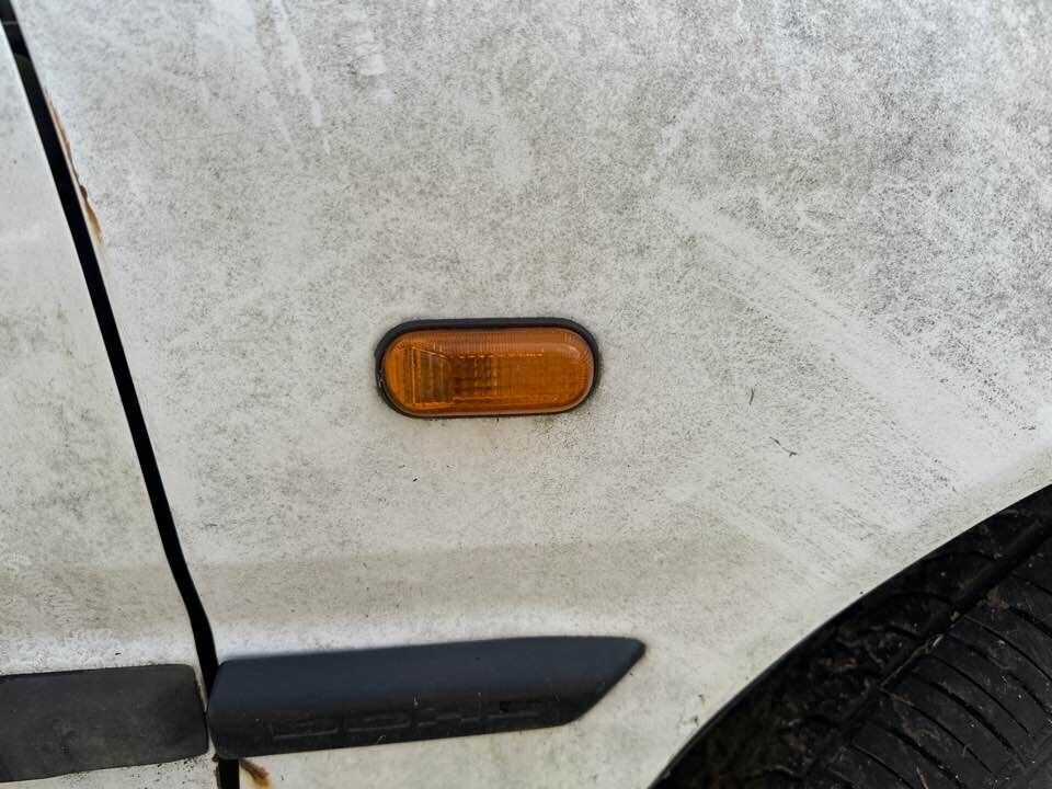 1992 Honda Integra Rh Driver Front Guard Repeater/blinker #B196