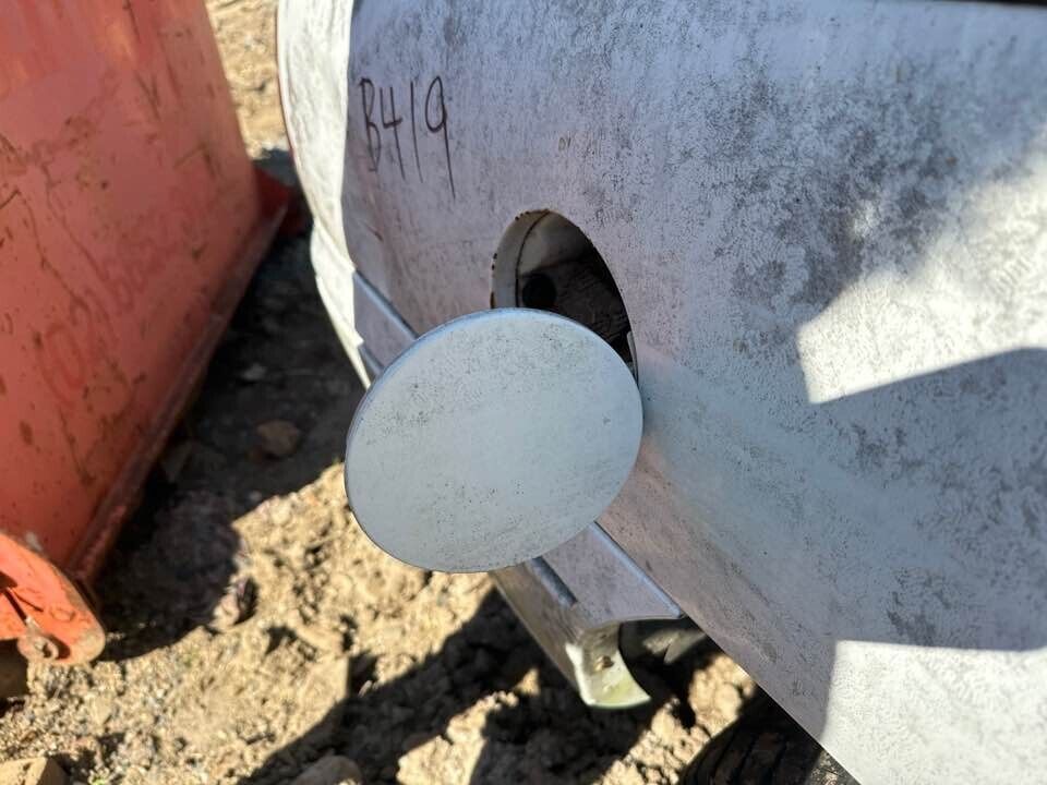 1994 Holden Vr Commodore Fuel Flap #B419