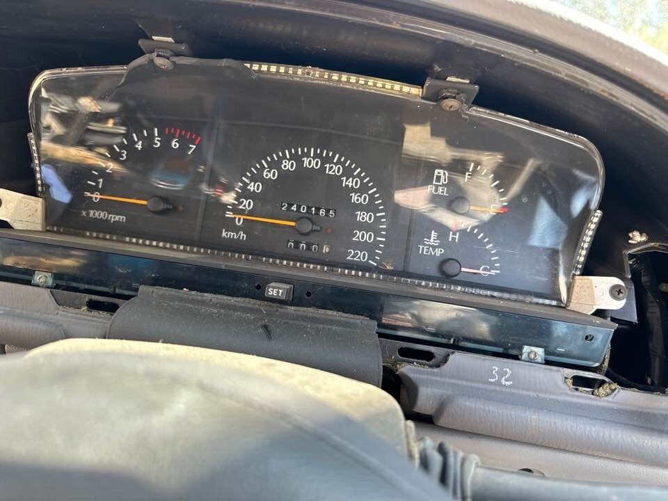1994 Holden Vr Commodore Instrument Cluster (Electronic) #B419