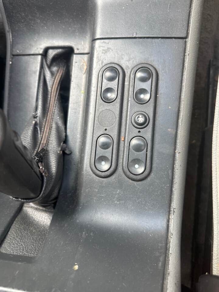 1994 Holden Vr Berlina Electric Window Main Front Switch #B222