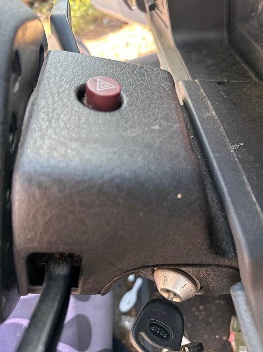 1994 Ford Ed Falcon Steering Column Shroud #B195