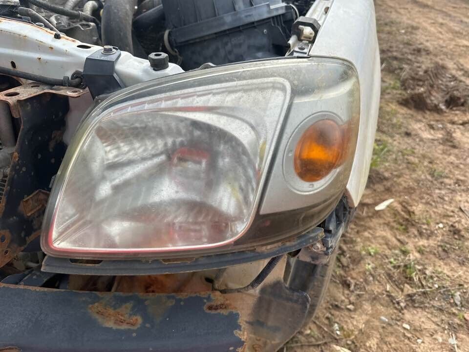 2007 Mazda Bt-50 LH Passengers Left Headlight #B320