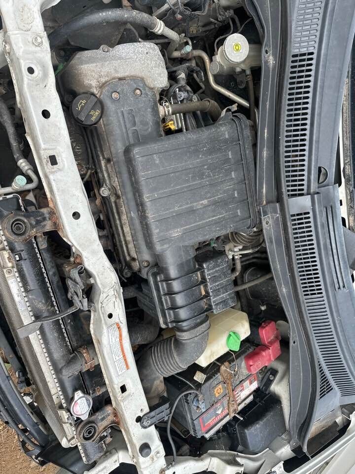 2007 Suzuki Swift Air Cleaner Box & Pipe #B228