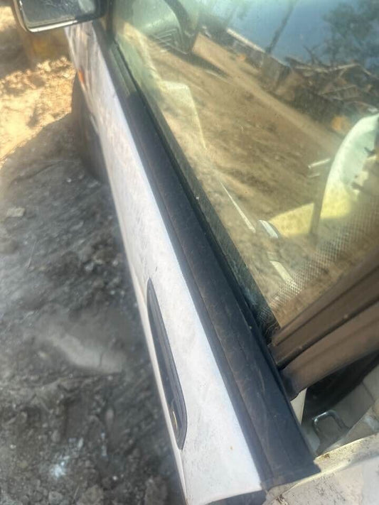1994 Holden Vr Commodore Weather Strip LH Front #B419