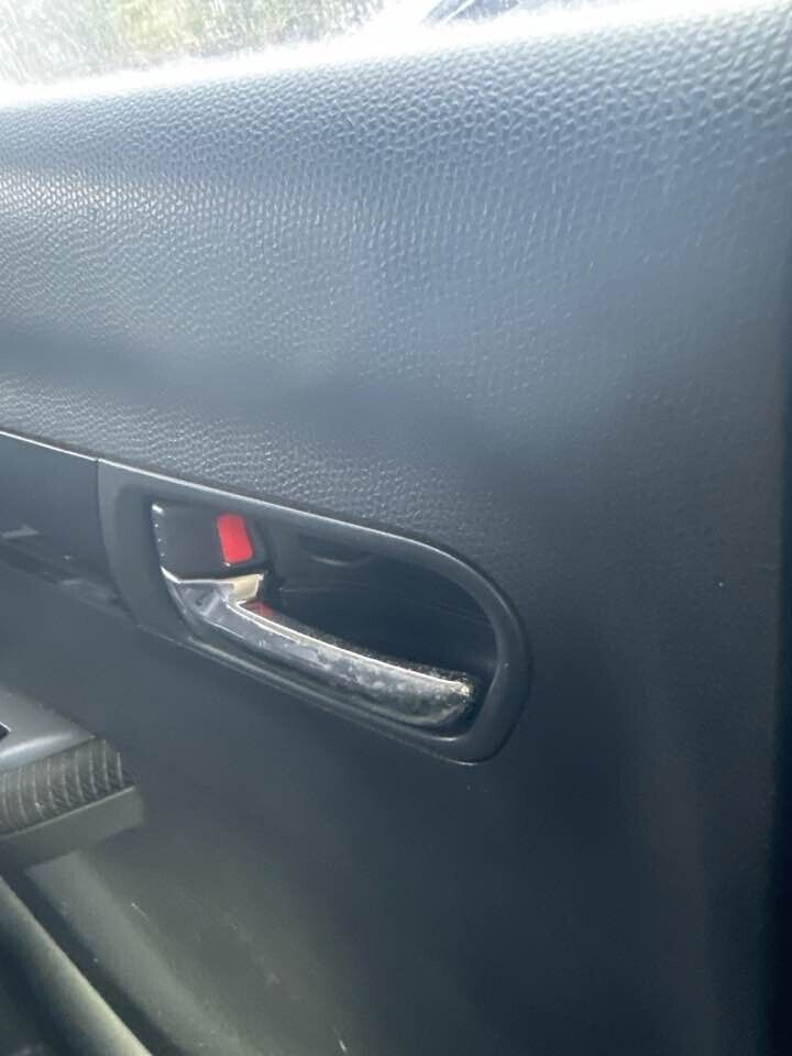 2007 Suzuki Swift LH Passengers Side Rear Inner Door Handle #B228