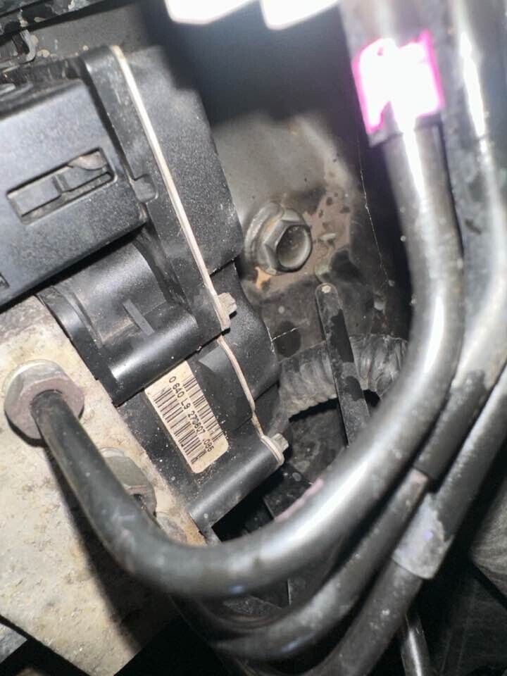 2007 Mazda Cx-7 ABS Module #B215