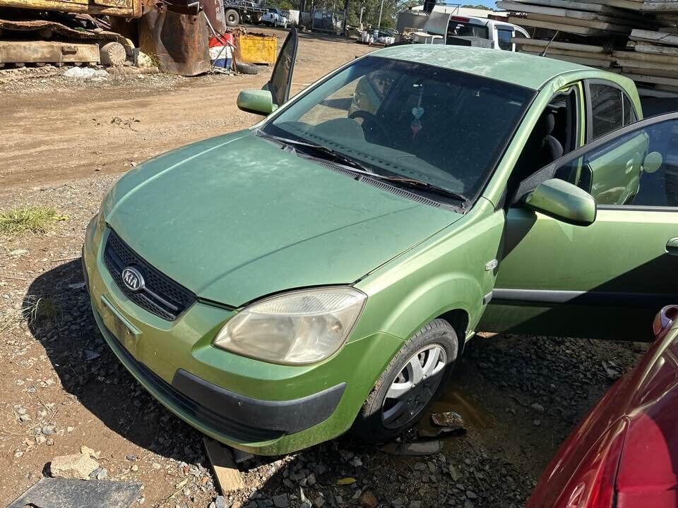 2007 Kia Rio Rear Passengers LH Abs Sensor #B209