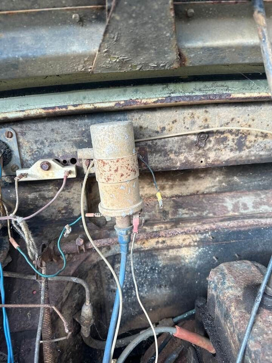 1974 Land-Rover 109 Coil Pack Set #B317