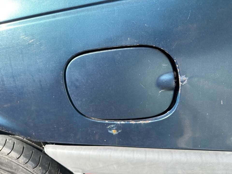 1994 Ford Ed Falcon Fuel Flap #B195