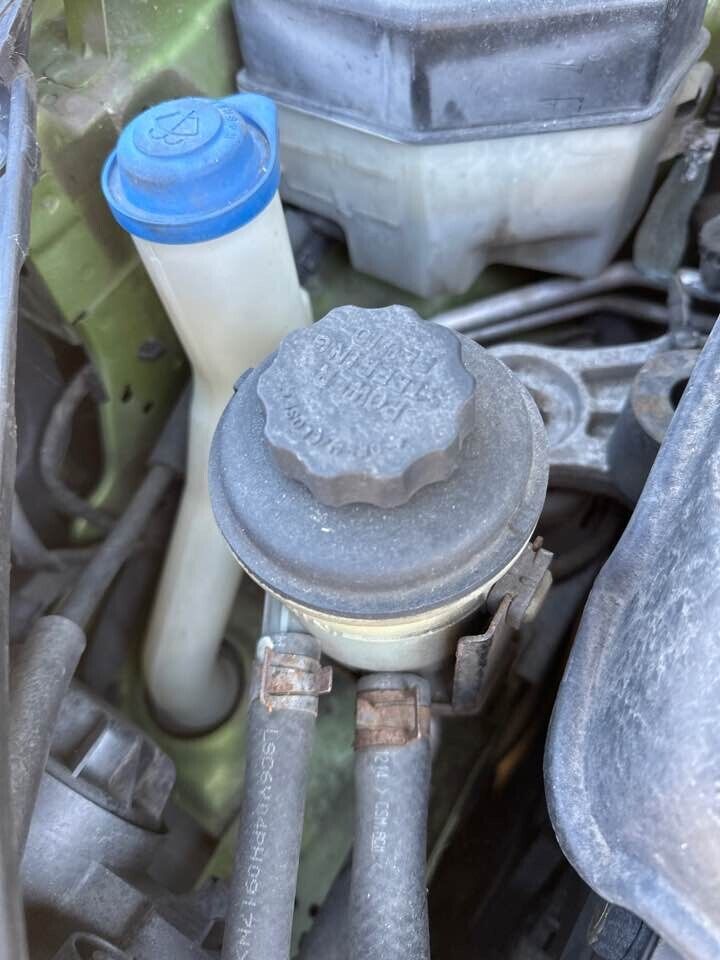 2007 Kia Rio Power Steering Reservoir Bottle #B209