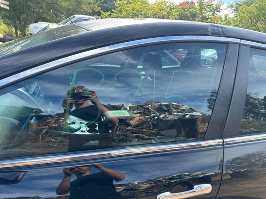 2007 Mazda Cx-7 LH Passengers Front Window Glass #B215