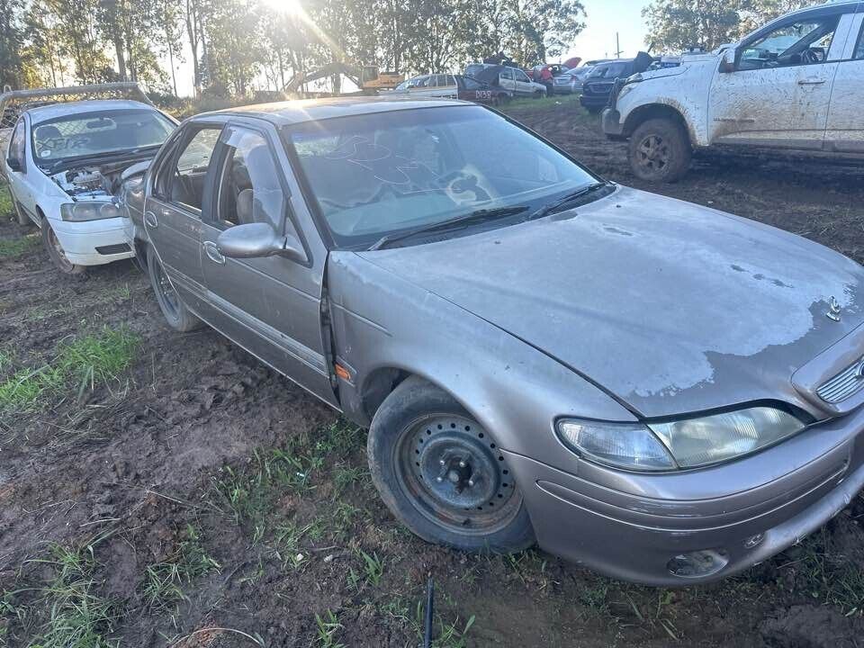 1995 Ford Ef Fairmont Electric Window Regulator LH Passengers Side Rear #B237