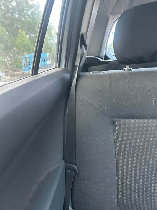 2008 Holden Ah Astra RH drivers Rear Seat Belt #B214