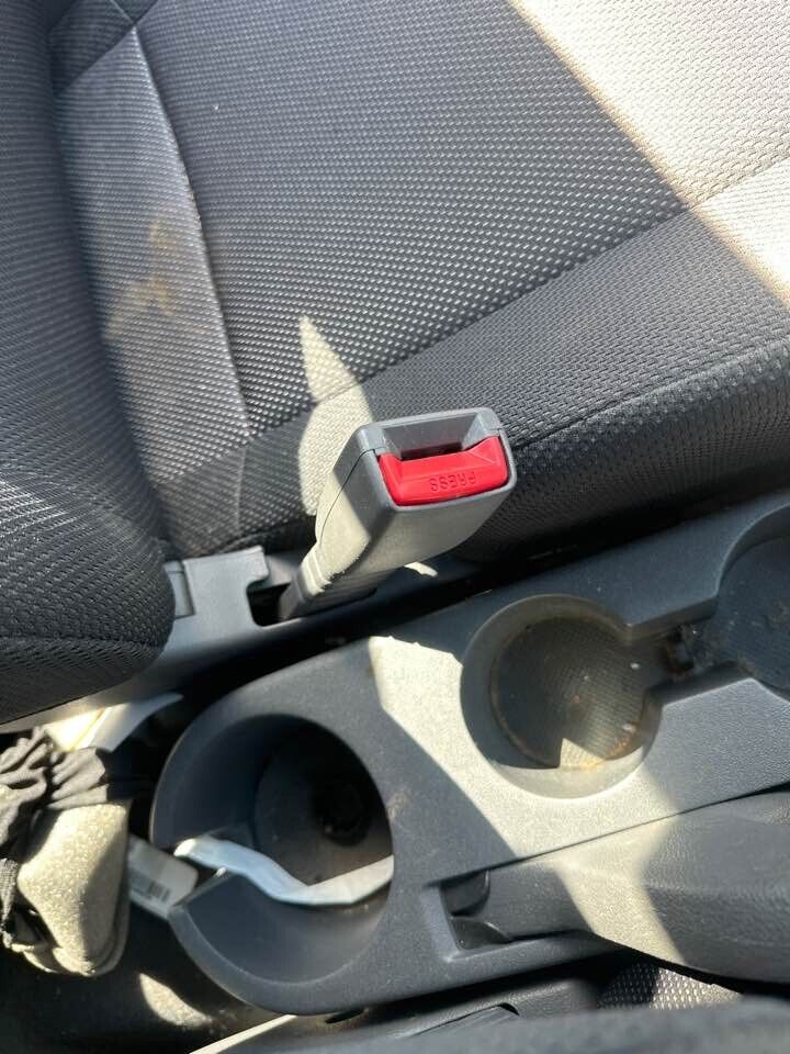 2007 Kia Rio Seat Belt Stalk LH Front #B209