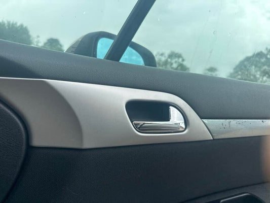 2007 Peugeot 407 RH Drivers Front Inner Door Handle #B137