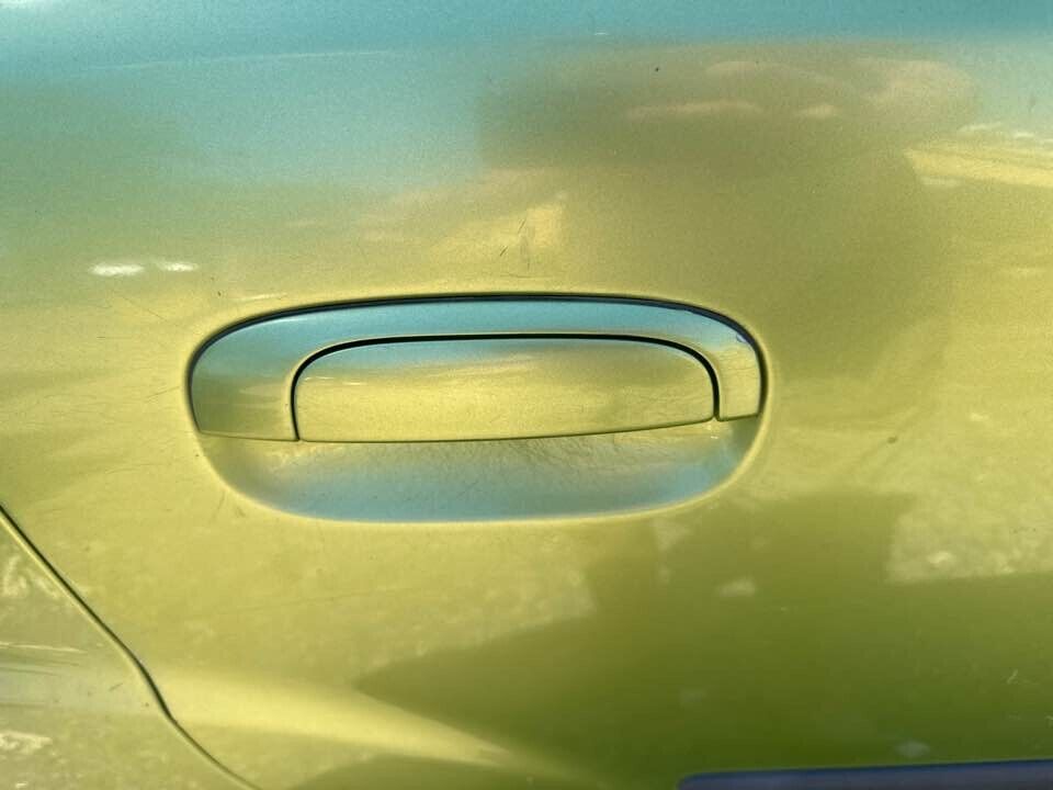 2007 Kia Rio Outer Door Handle RH Drivers Rear #B209