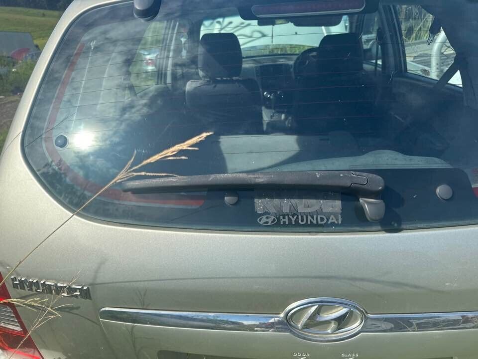 2007 Hyundai Tucson Tail Gate Wiper Arm #B140