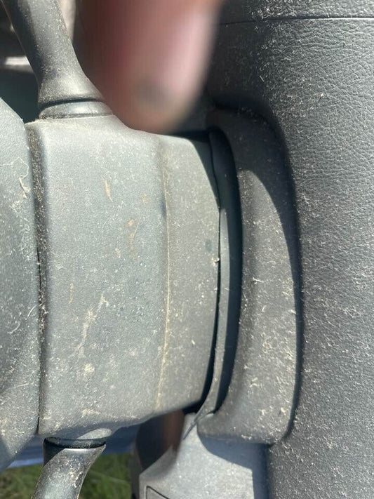 2007 Toyota Yaris Steering Column Shroud #B145