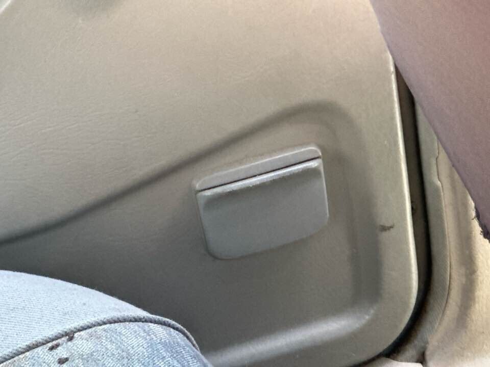 1994 Ford Ed Falcon Ashtray LH Rear #B195