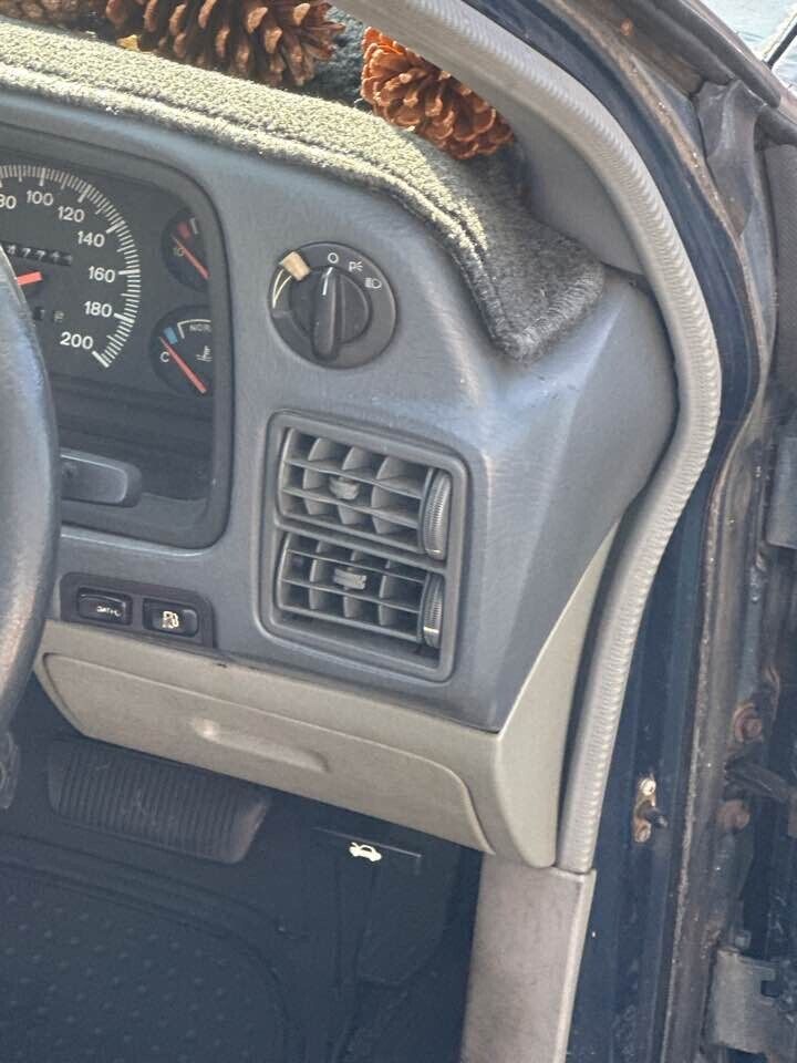 1994 Ford Ed Falcon Aircon Vents Front Right #B195