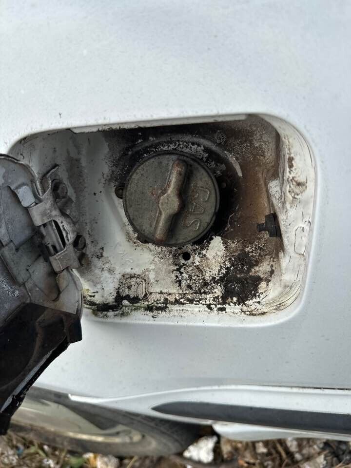 1992 Honda Integra Fuel Cap #B196