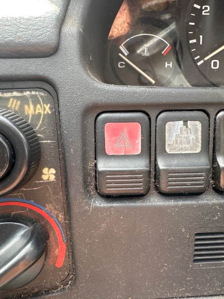1992 Honda Integra Hazard Light Switch #B196