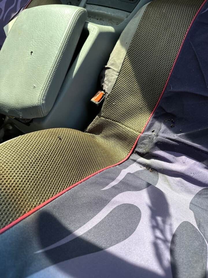 1994 Ford Ed Falcon Seat Belt Stalk RH Front #B195