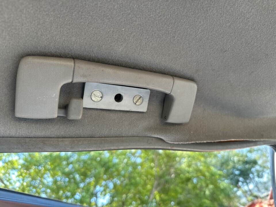 1994 Holden Vr Commodore Upper Grab Handle RH Rear #B419