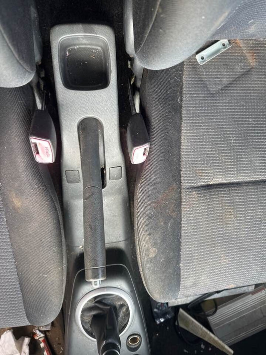 2007 Suzuki Swift Centre Console #B228