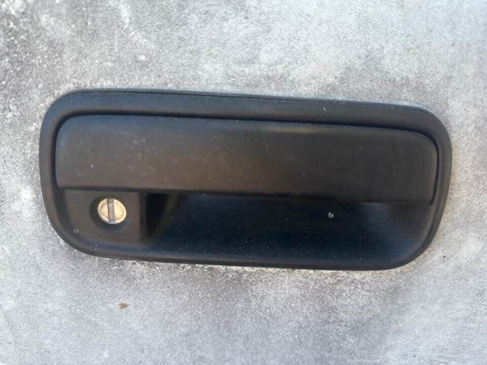 1992 Toyota 4Runner Outer Door Handle RH drivers Front #B284