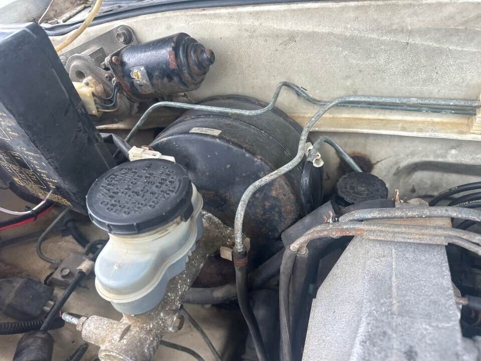 1990 Holden Tf Rodeo Brake Booster #B132