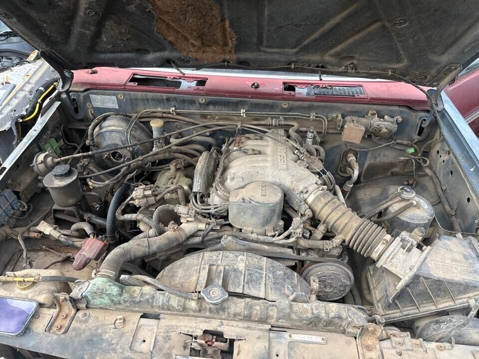 1993 Nissan Pathfinder LH Front Door Lower Door Hinge #B322