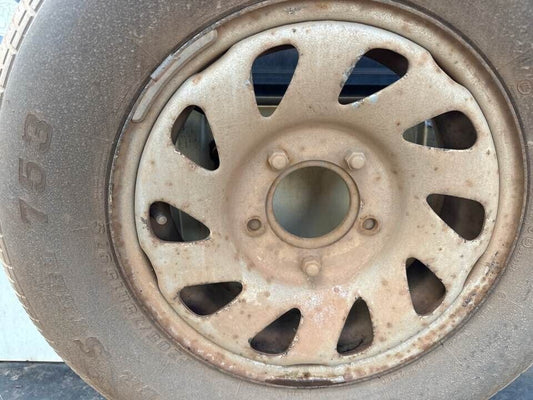 1992 Suzuki Vitara Spare Wheel Carrier #B197