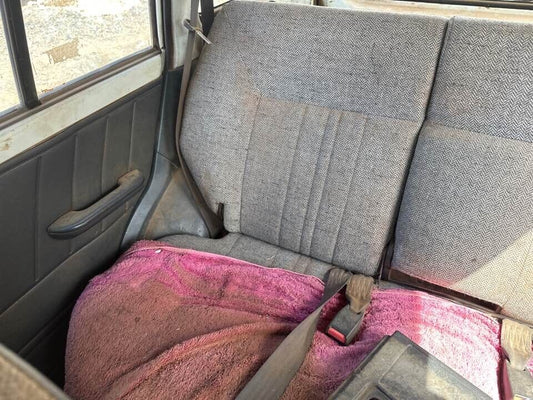 1992 Suzuki Vitara Seat Belt Stalk RH Rear #B197