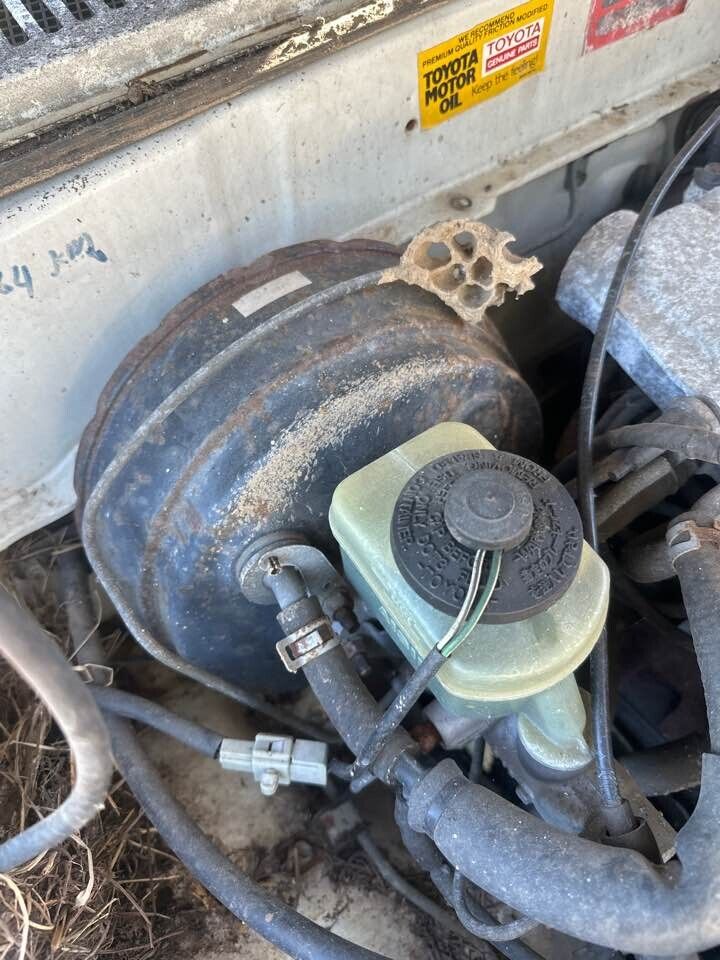 1992 Toyota 4Runner Brake Booster #B284