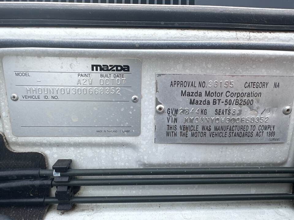 2007 Mazda Bt-50 Bonnet Latch #B320