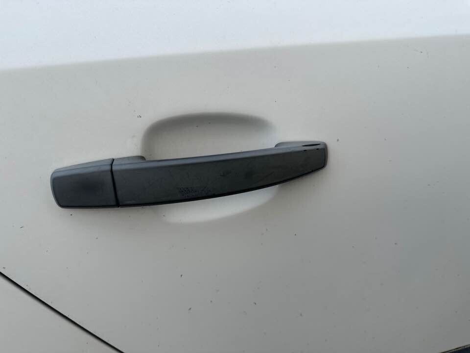 2008 Holden Ah Astra Outer Door Handle RH Drivers Rear #B214