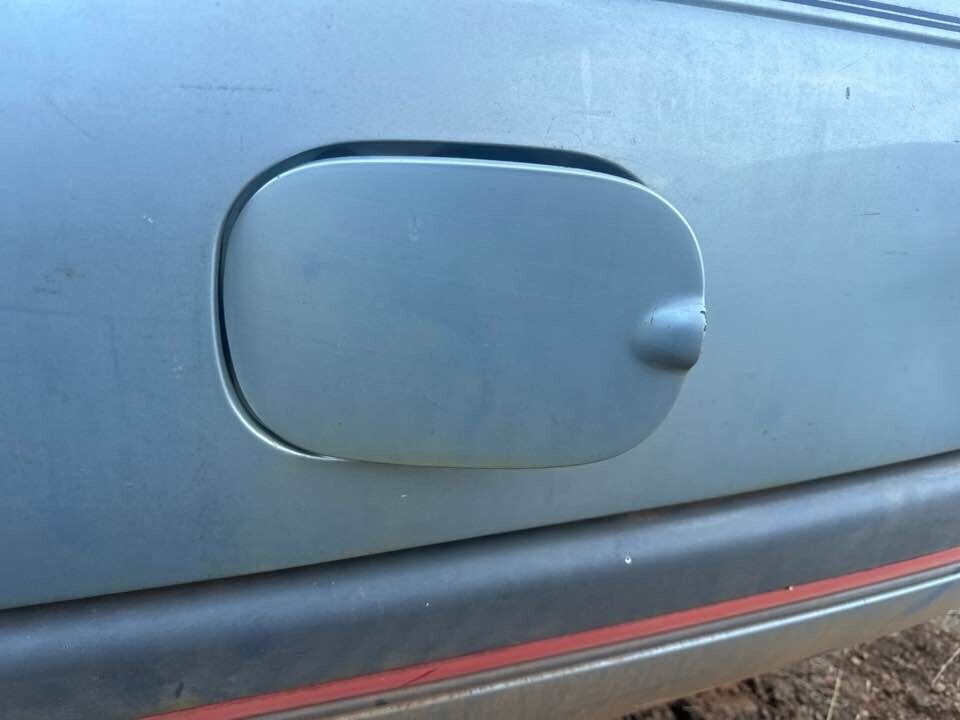 1990 Ford Ea Falcon Fuel Flap #B400