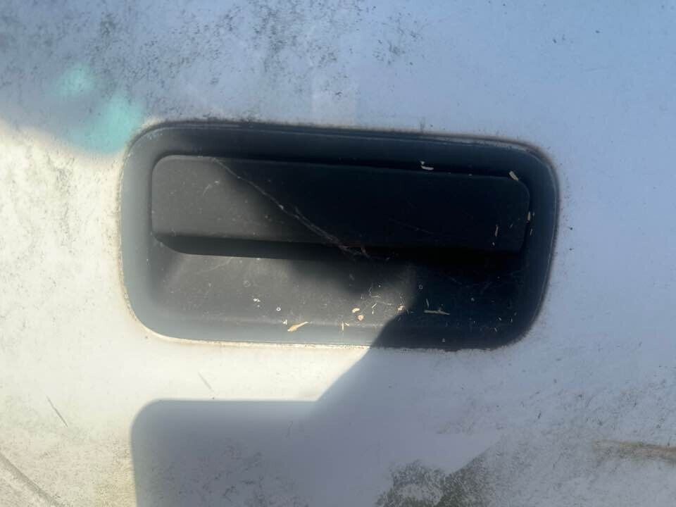 1994 Holden Vr Commodore Outer Door Handle RH Drivers Rear #B419