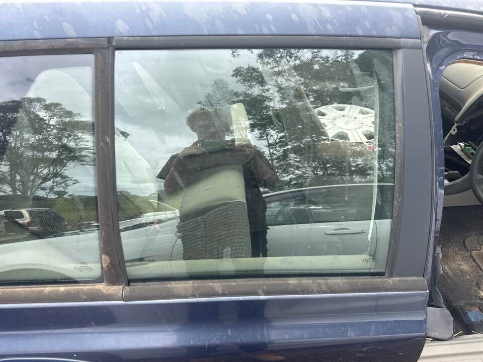 2008 Ford Falcon Fg RH Drivers rear Window Glass #B181