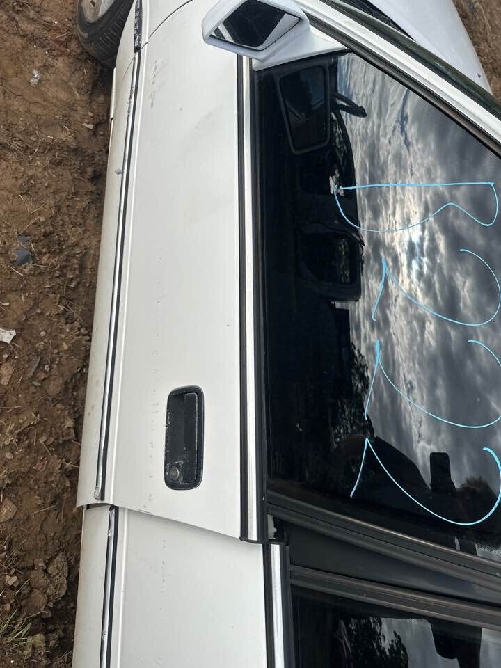 1994 Holden Vr Berlina Weather Strip LH Front #B222