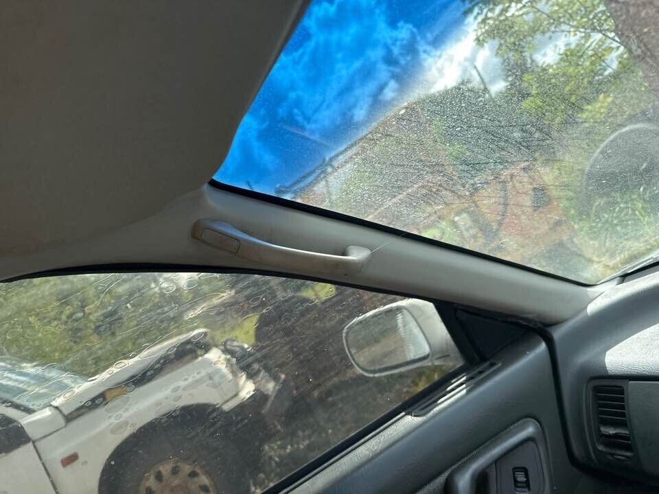 1992 Honda Integra Upper Grab Handle LH Front #B196