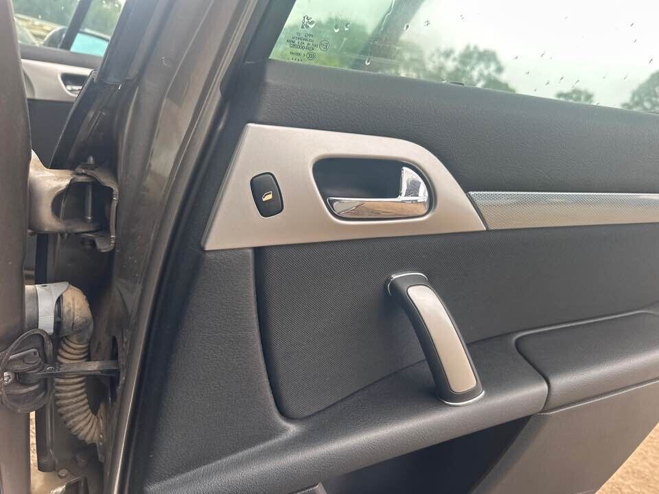 2007 Peugeot 407 RH Drivers Side Rear Inner Door Handle #B137
