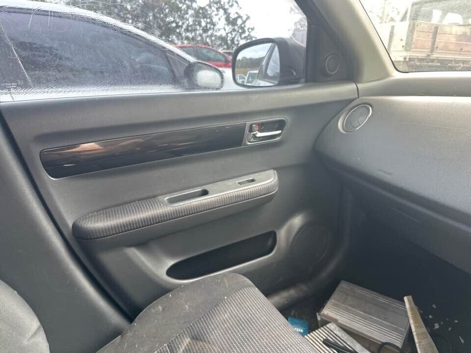 2007 Suzuki Swift LH Passengers Front Door Trim #B228